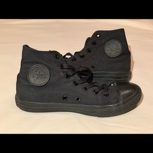 Black converse high tops